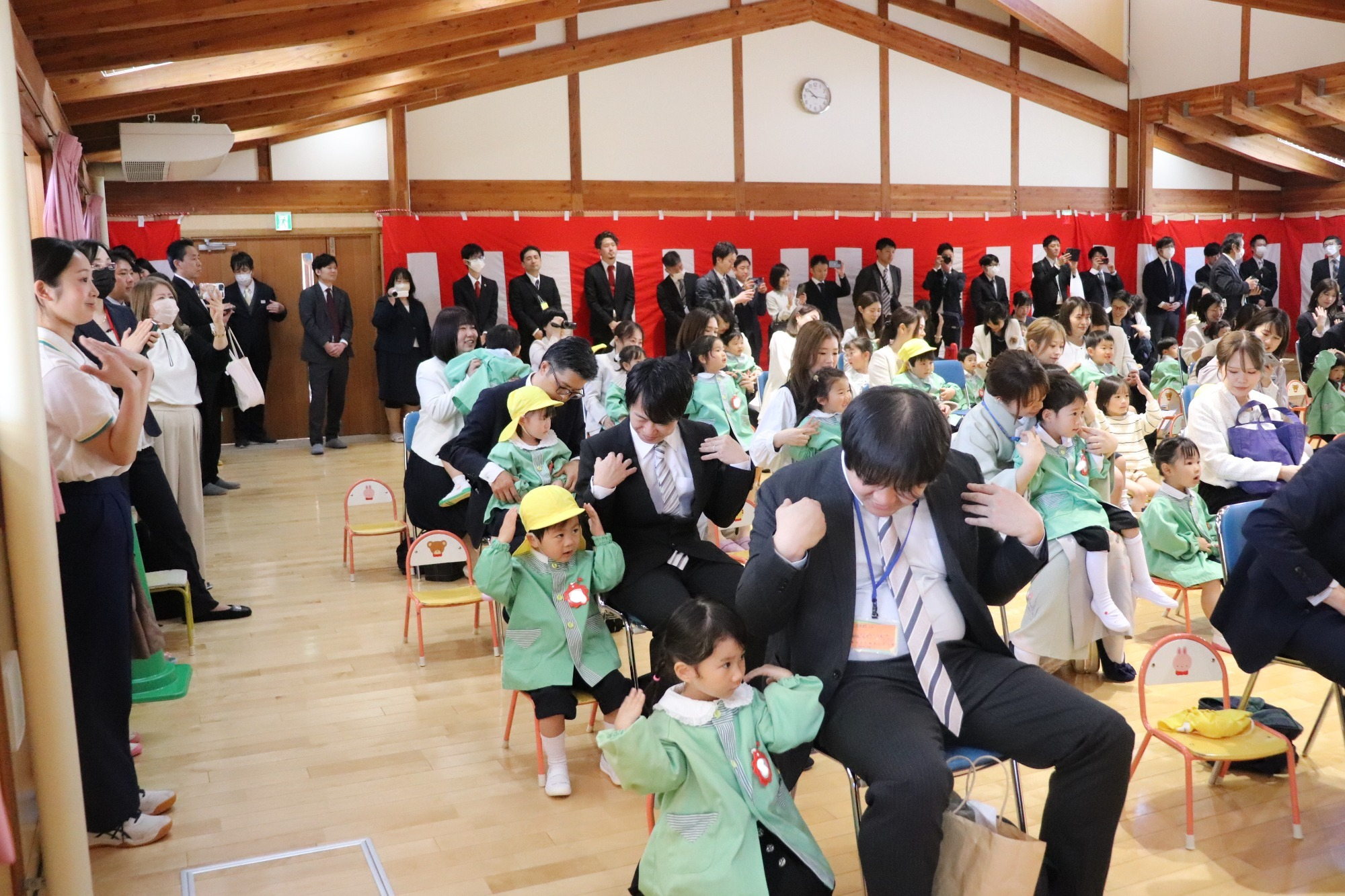 4月